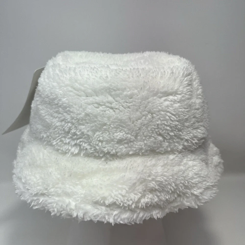 Nike Cozy Fleece Bucket Hat Kids White